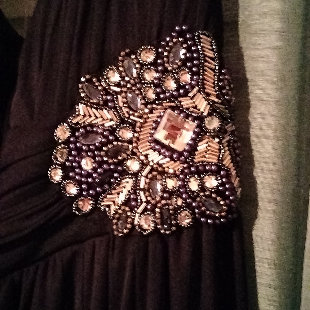 Women's Strapless Formal Dress - Picture 3 of 5